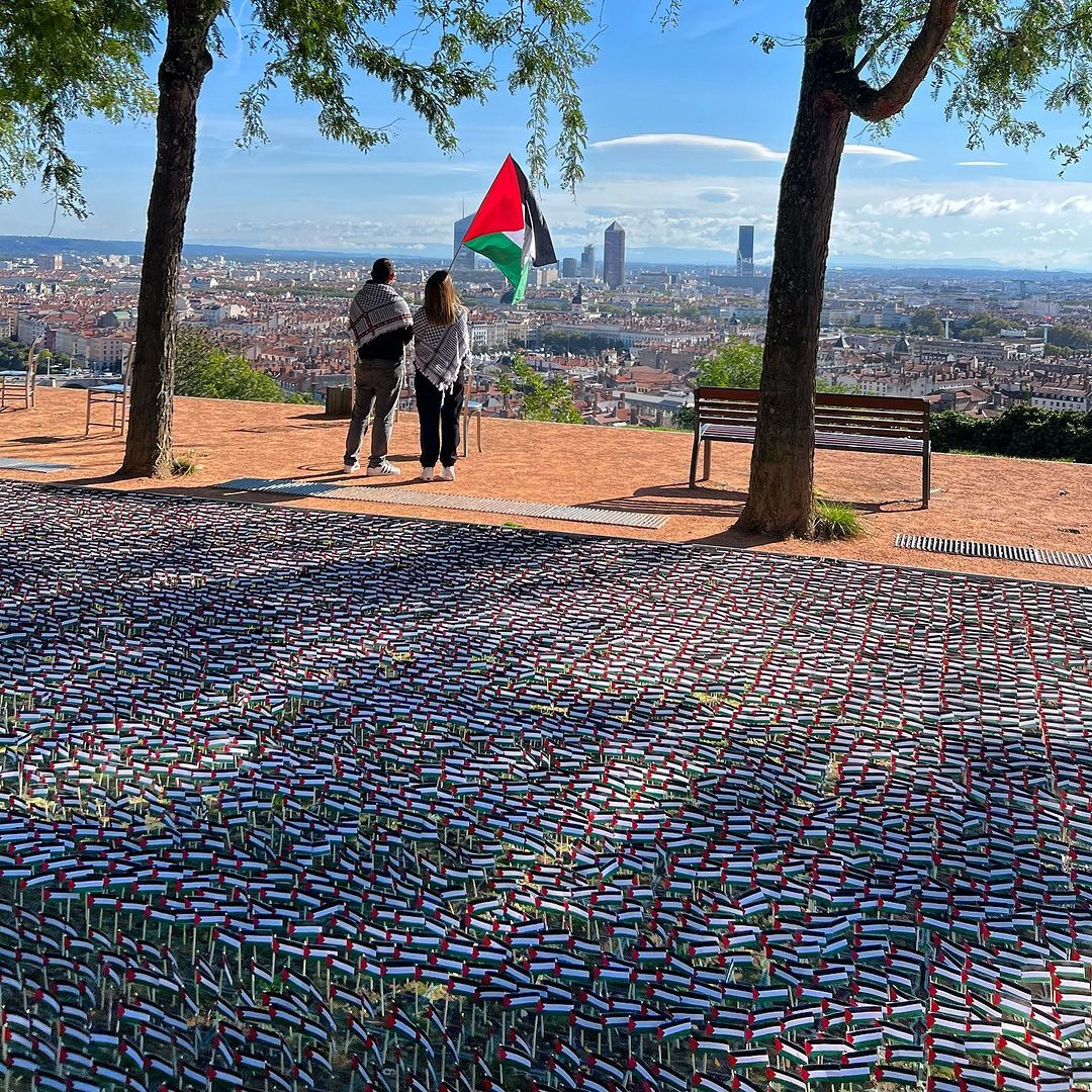 15,000 Palestinian Flags in Lyon