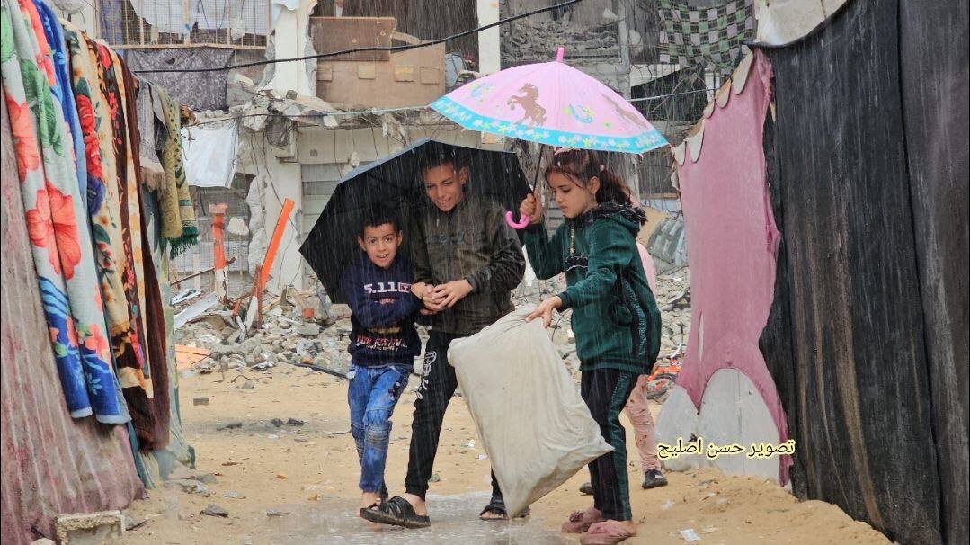 Camp Gazans Under Rain