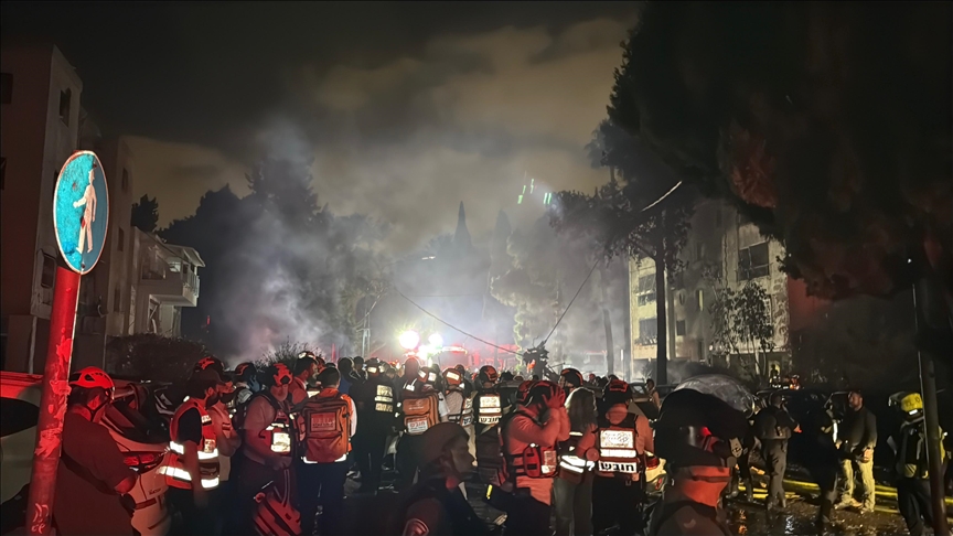 Iran’s Army Calls on Israelis to Leave