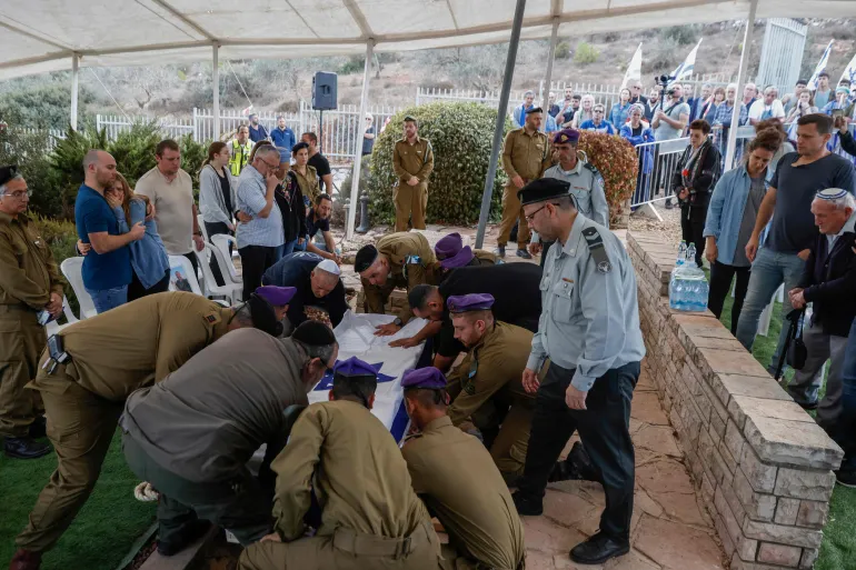 Israeli Army: 18 Soldiers Dead, 910 Injured in Lebanon