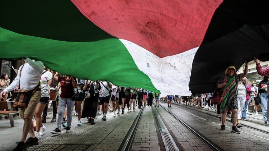 Palestinian Population Tops 15.5 Million