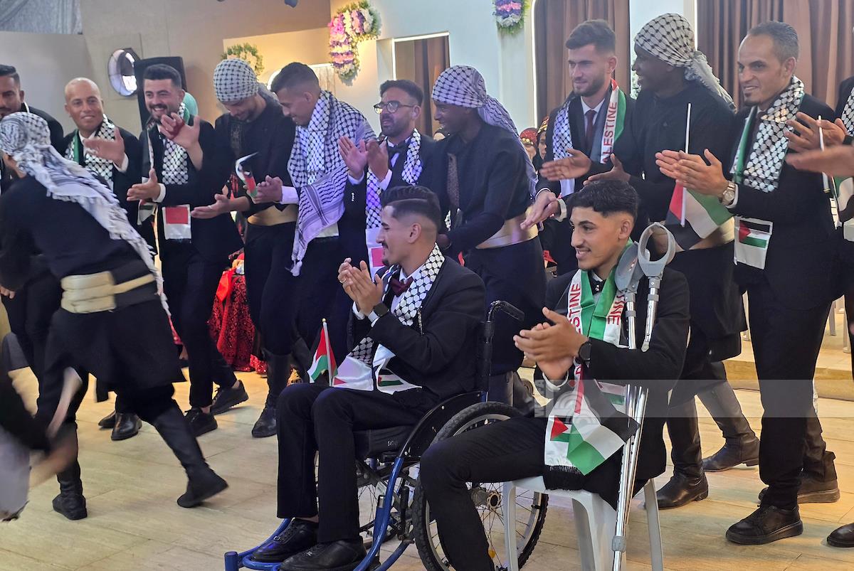 Gaza Holds Collective Wedding For Amputees