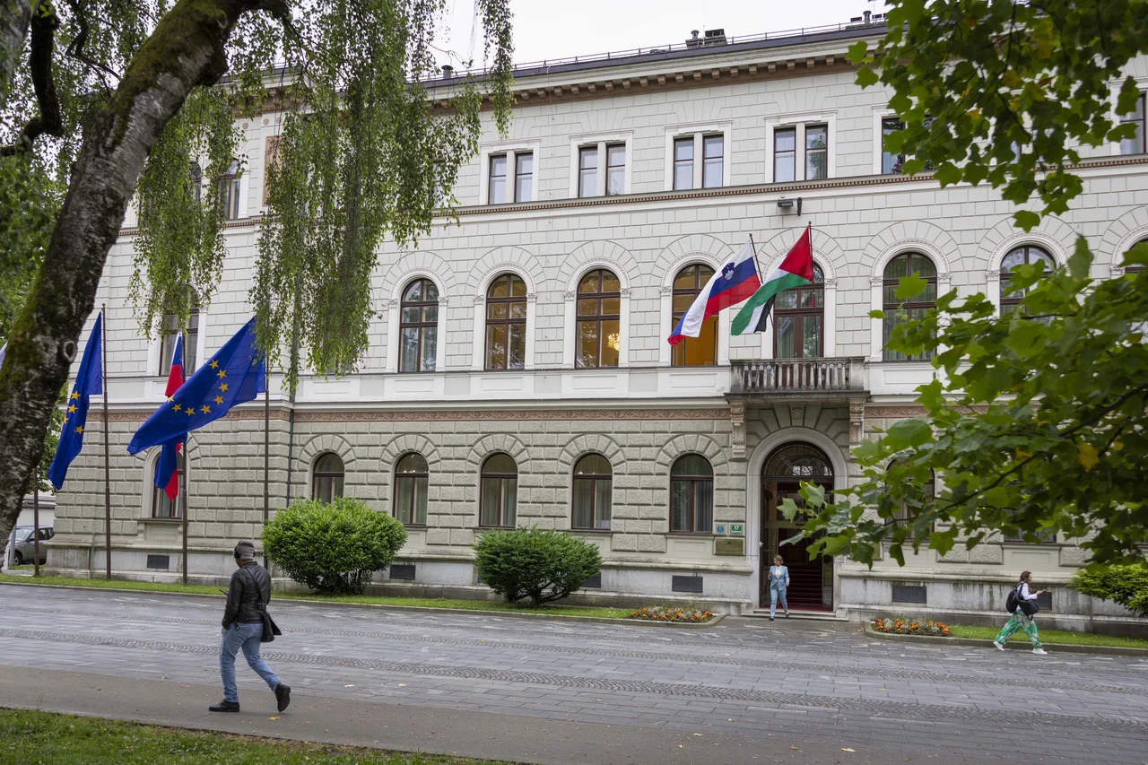 Palestinian Flag Raised Slovenia Presidential Palace