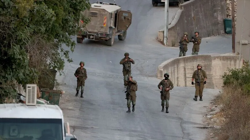 Israeli Army Arrests 200 West Bank Palestinians in 7 Days