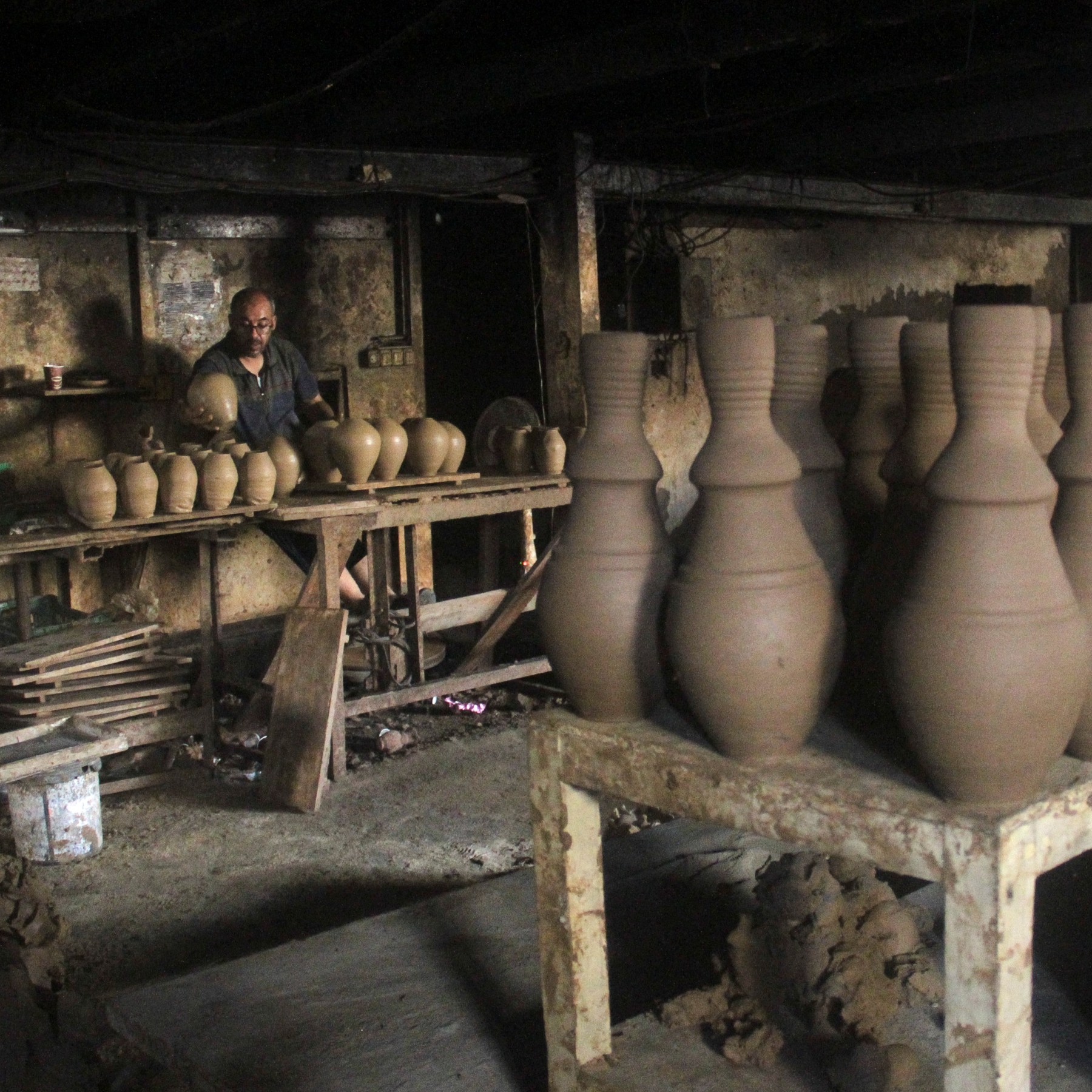 Pottery Jug Quenches Thirst of Gazans