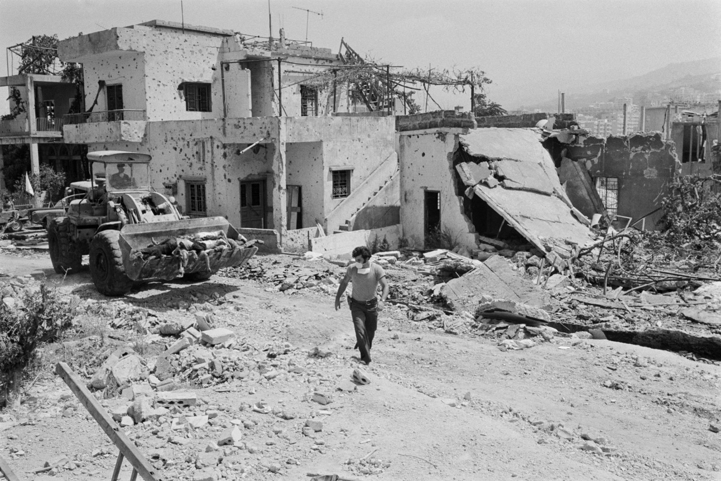 Tel al-Zaater: 50 Years On! Memory of a Massacre