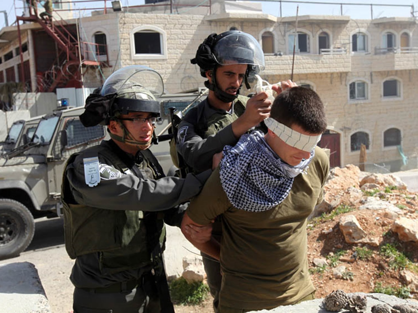 1,660 Israeli Settlers, Army Violations in The West Bank in a Week