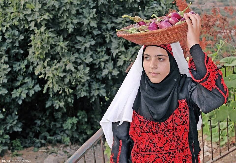 Palestine: Heritage, Folklore