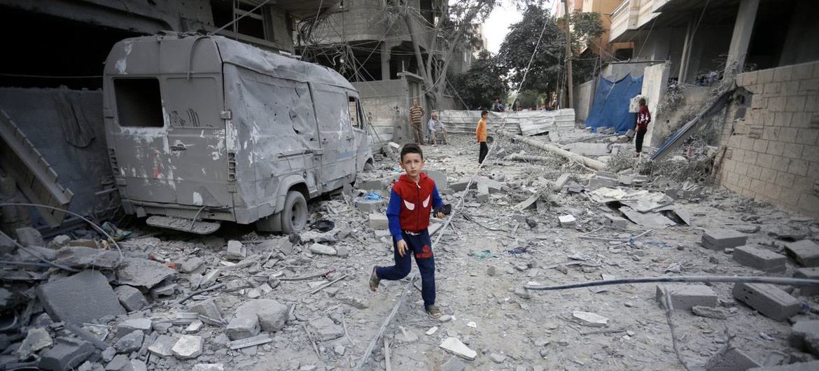 Gaza: No Trucks, No Aid, Israeli-style