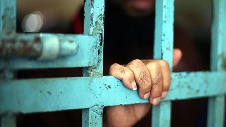 Israel Holds 37 Palestinians in its Prisons