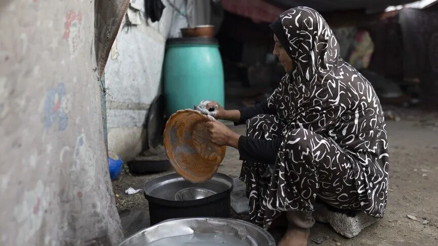 With Many Men Killed, 86,000 of Gaza Households Are Headed by Women  – UN Estimates
